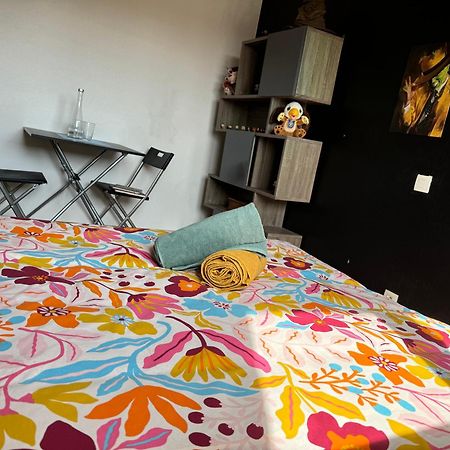 Ode Au Bassin Bed & Breakfast Миос Екстериор снимка