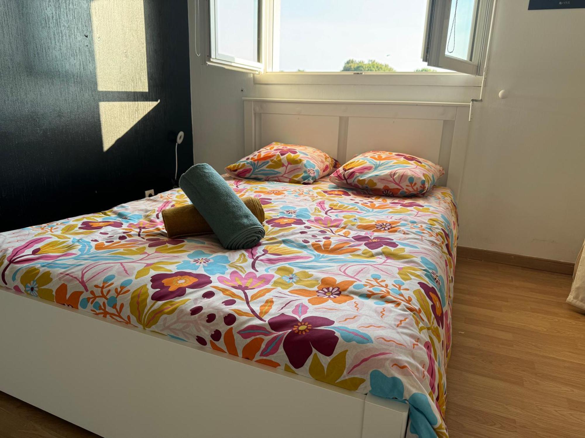 Ode Au Bassin Bed & Breakfast Миос Екстериор снимка