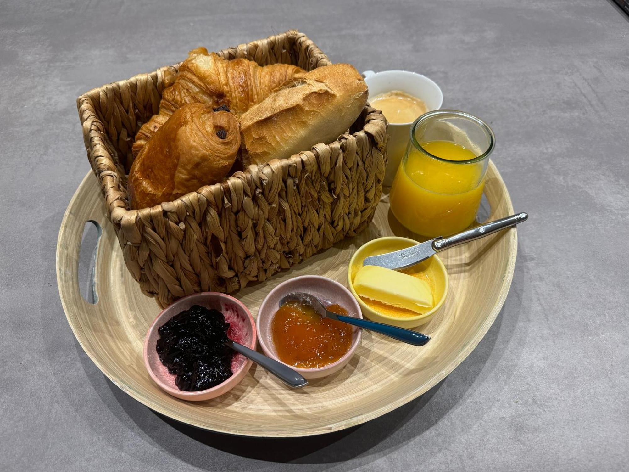 Ode Au Bassin Bed & Breakfast Миос Екстериор снимка